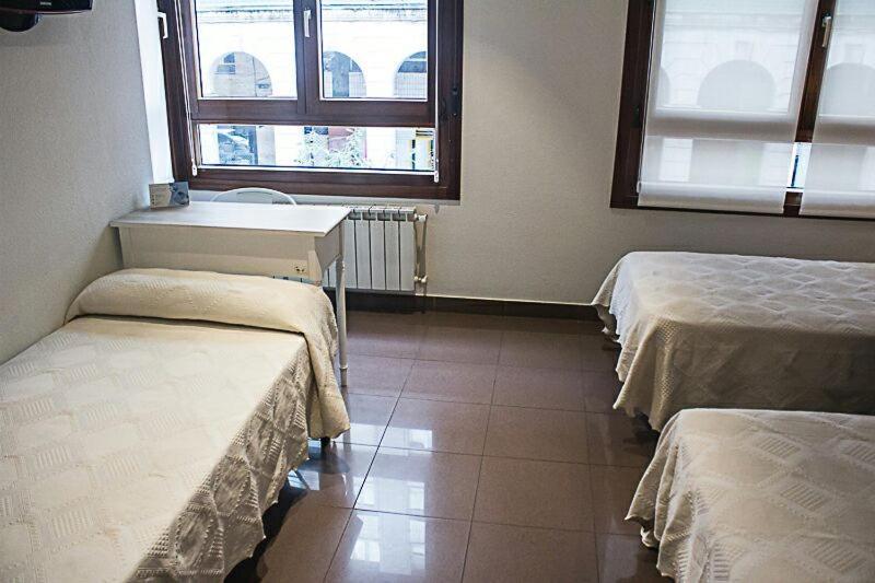 Hotel Playa Poniente Gijón Eksteriør billede