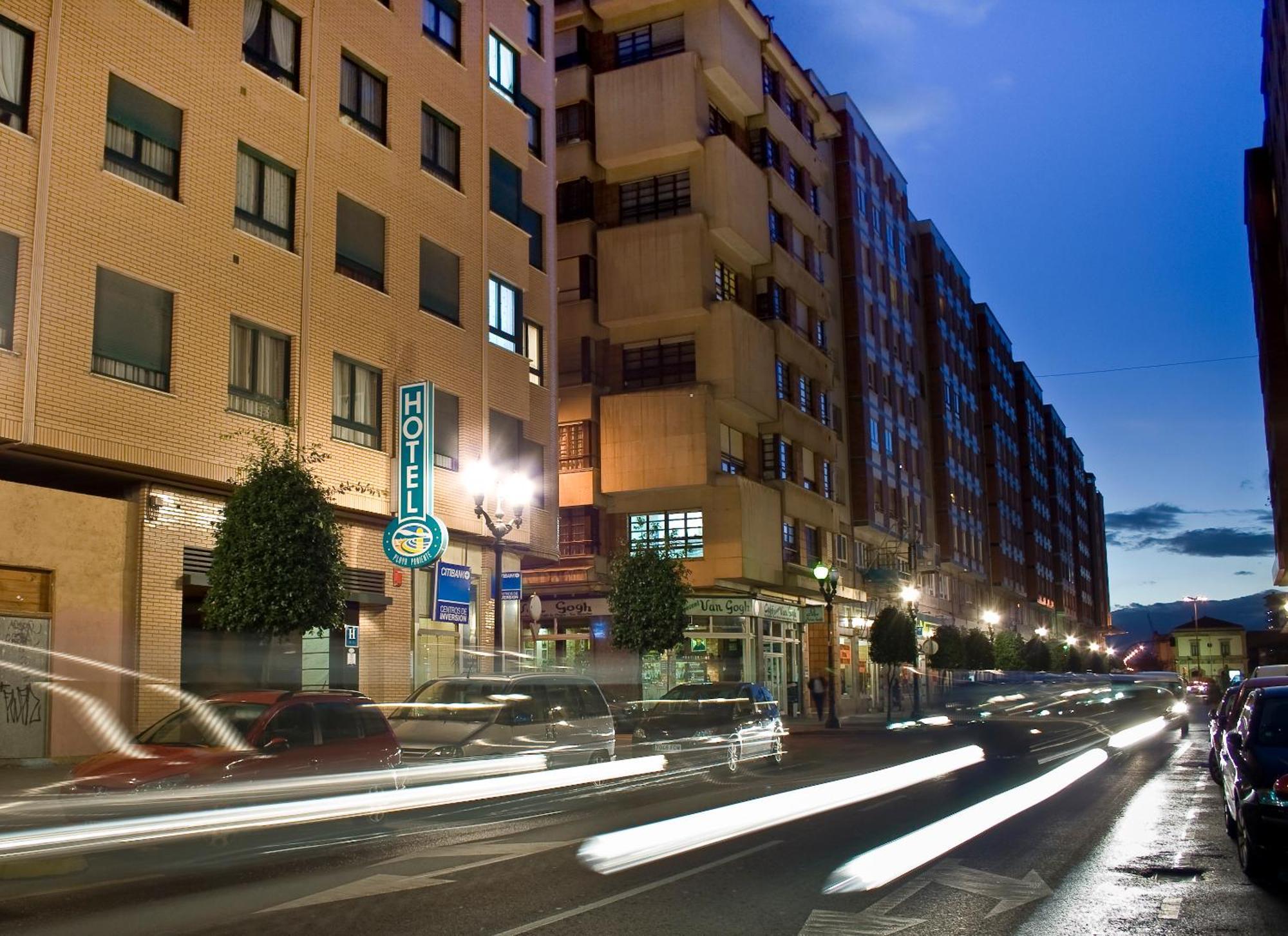 Hotel Playa Poniente Gijón Eksteriør billede