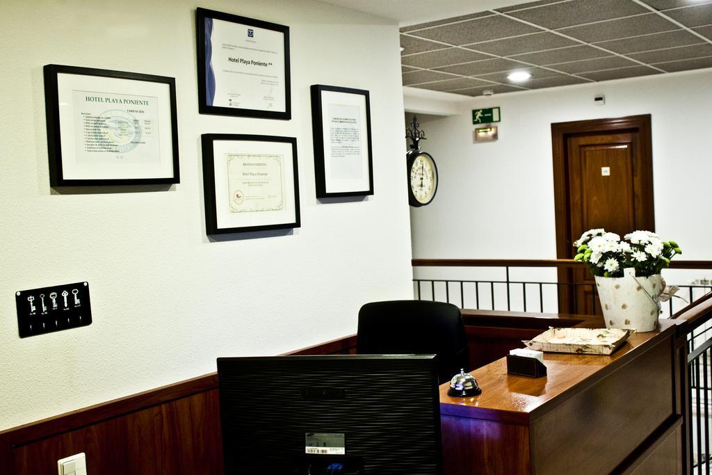 Hotel Playa Poniente Gijón Eksteriør billede