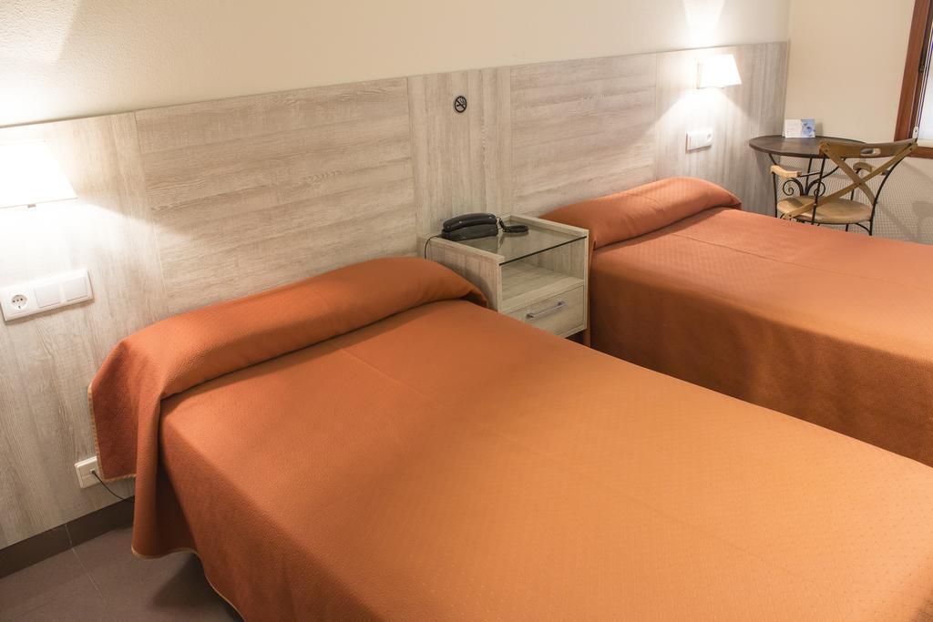 Hotel Playa Poniente Gijón Eksteriør billede