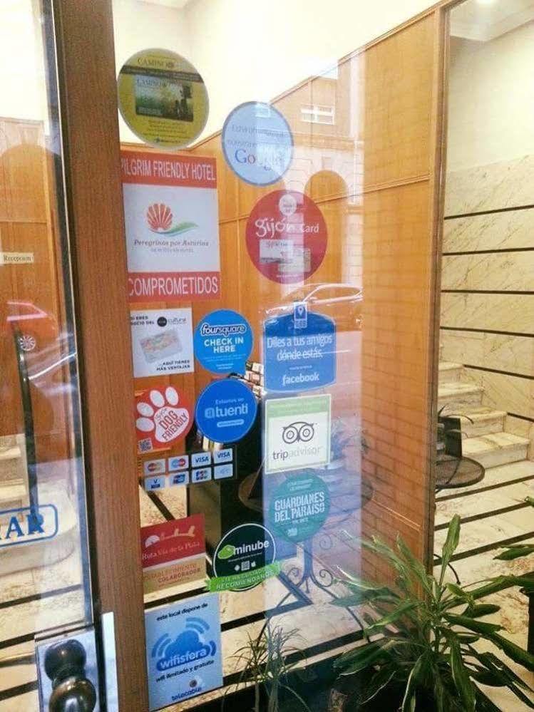 Hotel Playa Poniente Gijón Eksteriør billede